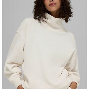 Alo Hazy Mock Neck Pullover